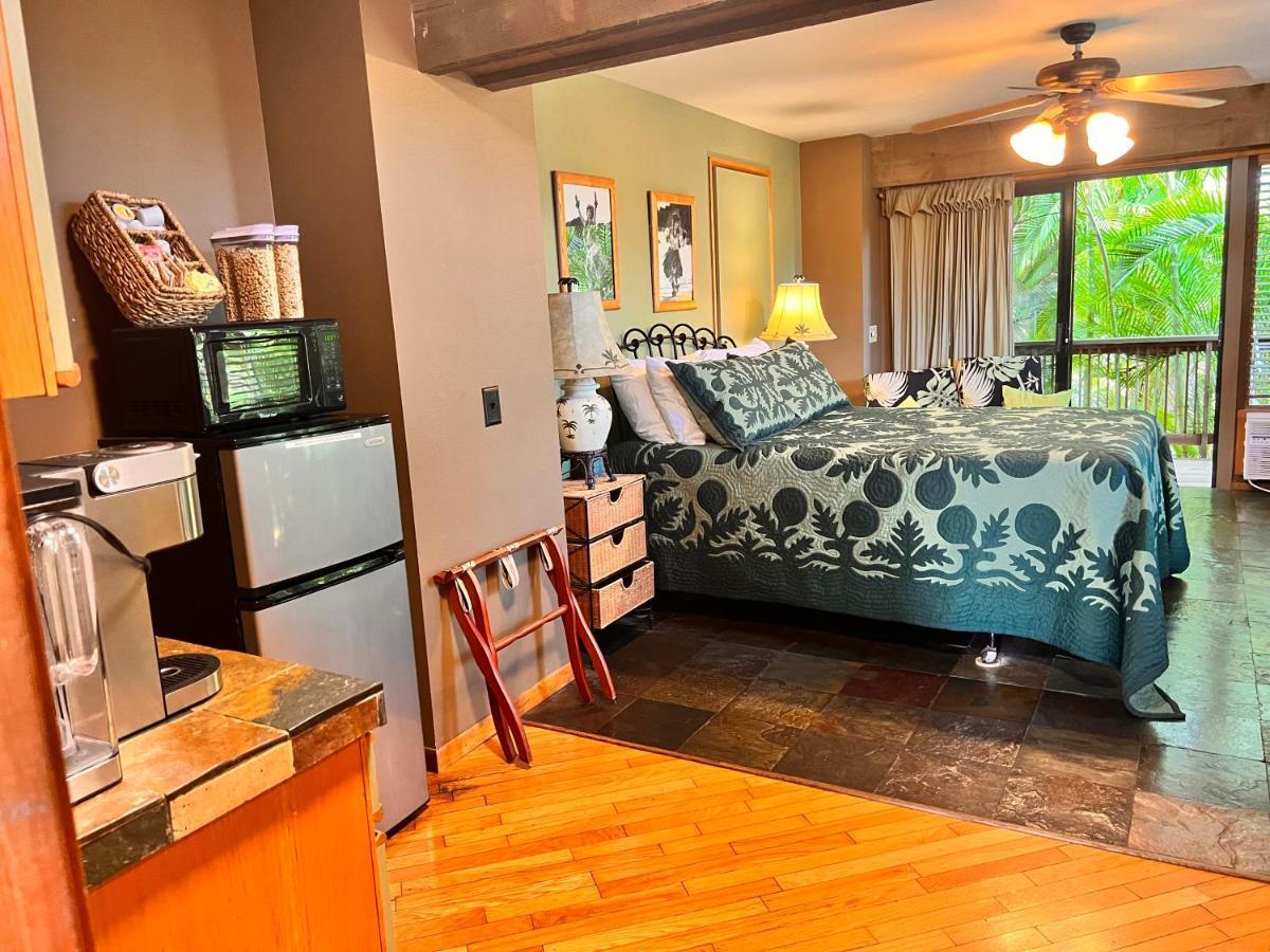 ויילי Maui What A Wonderful World Bed & Breakfast מראה חיצוני תמונה