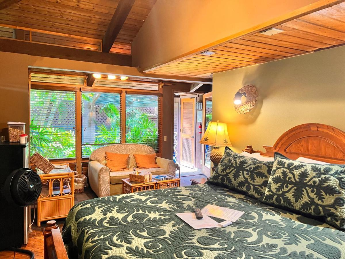 ויילי Maui What A Wonderful World Bed & Breakfast מראה חיצוני תמונה